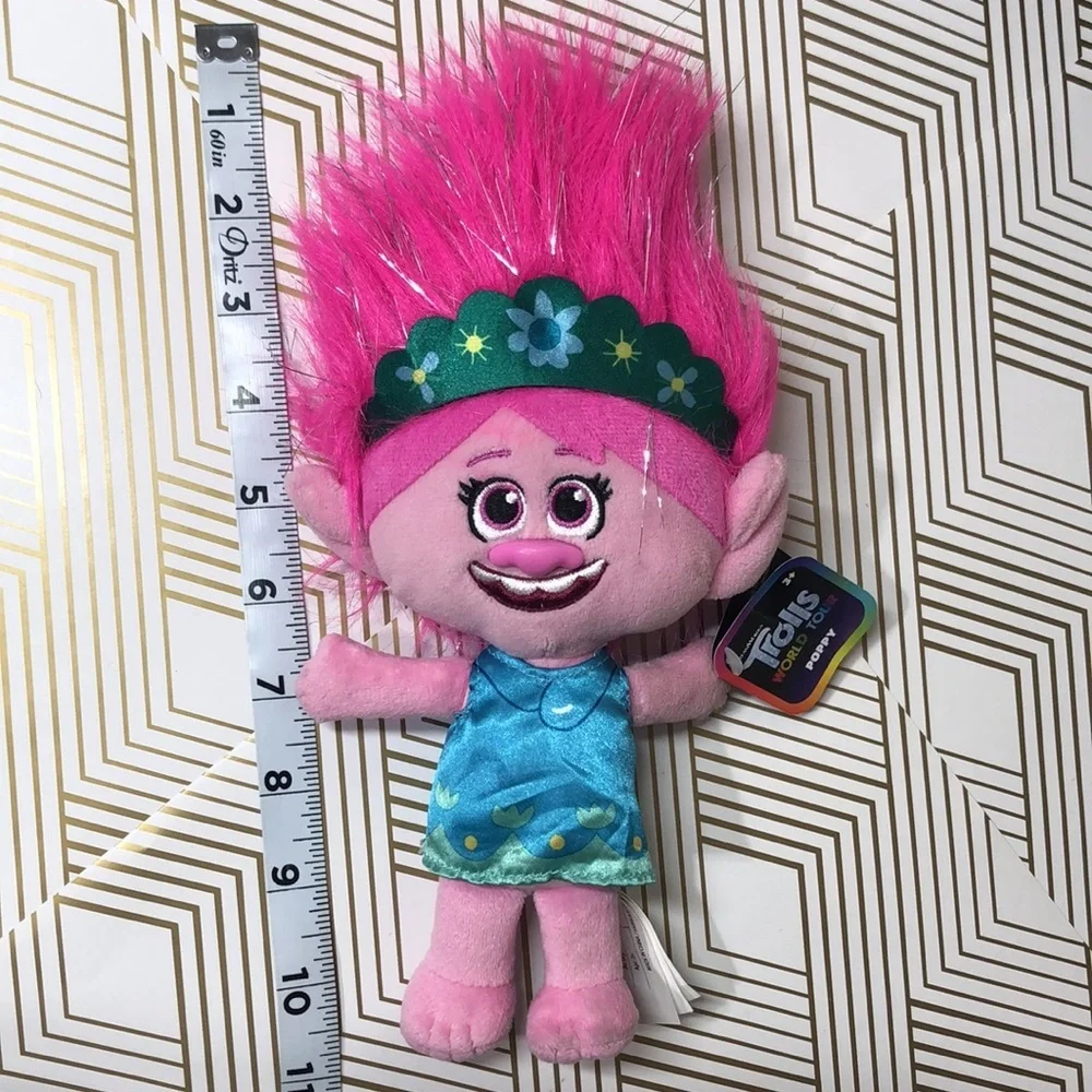- Dream works plush trolls